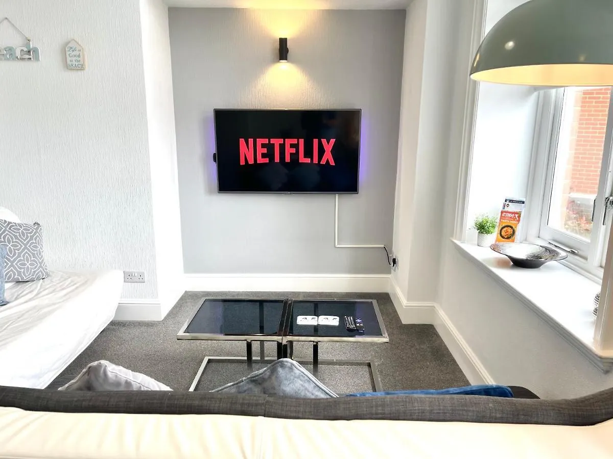 Modern Family Apartment Free Parking And Gym By Beach Bournemouth United Kingdom