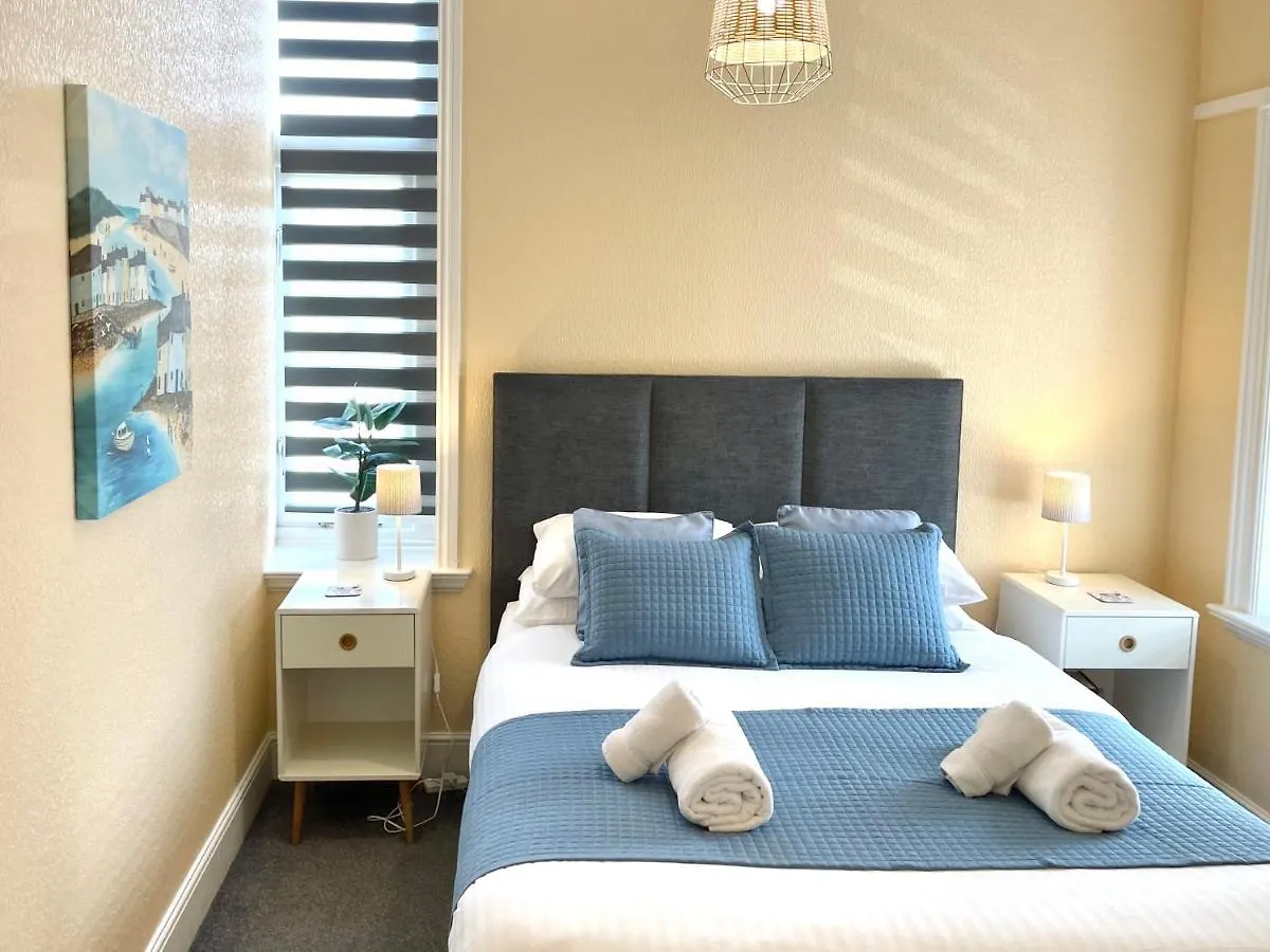 Modern Family Apartment Free Parking And Gym By Beach Bournemouth