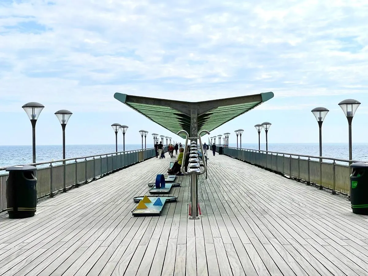 Modern Family Apartment Free Parking And Gym By Beach Bournemouth