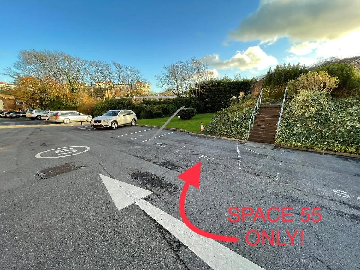 Modern Family Apartment Free Parking And Gym By Beach Bournemouth